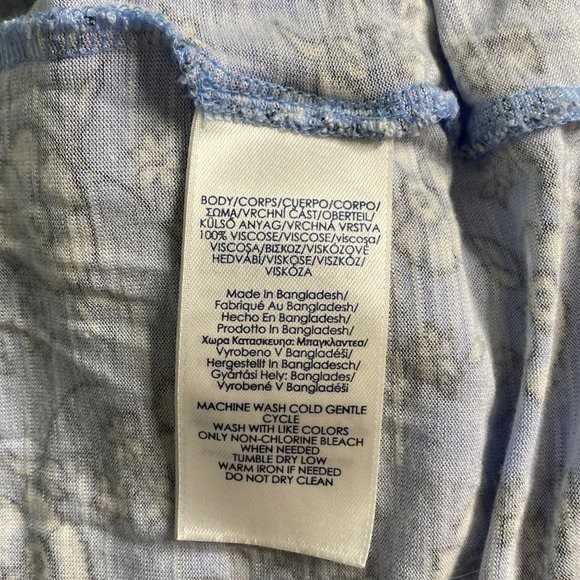 CHAPS Blue Floral Shirt Sz S EUC - Picture 9 of 11